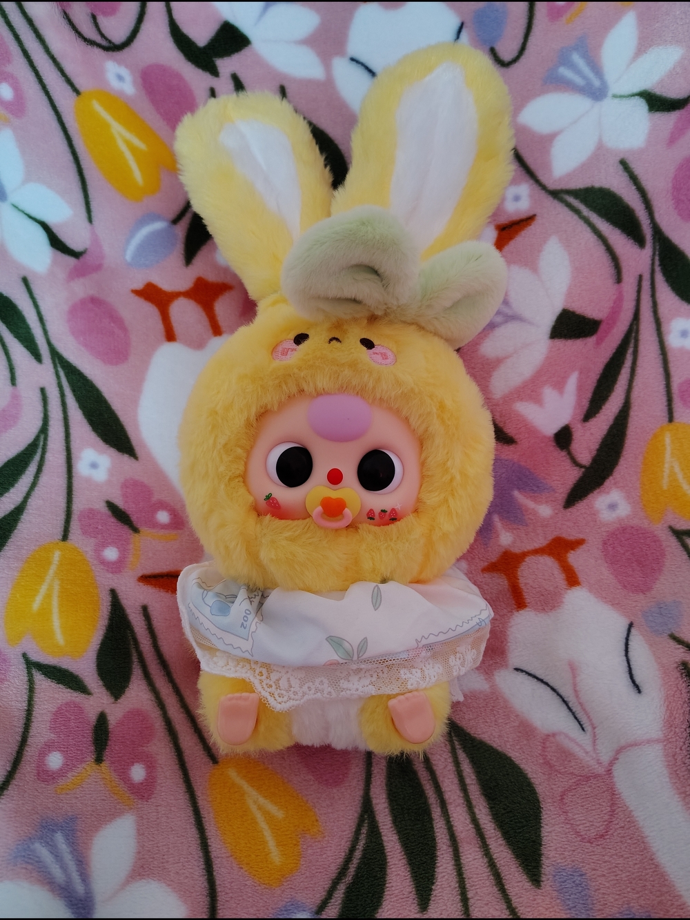 Baby Three Lily Rabbit Town- Yellow